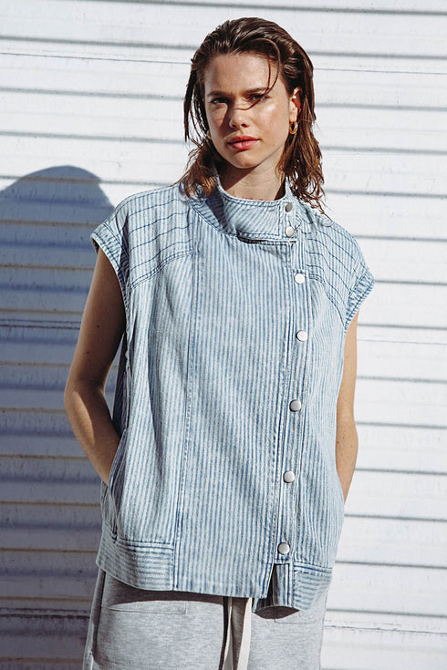 late-summer-nights-denim-vest Flying Tomato-Sophia's Style-4